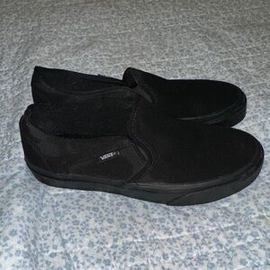 Vans Men's Classic Black Slip-On Sneakers